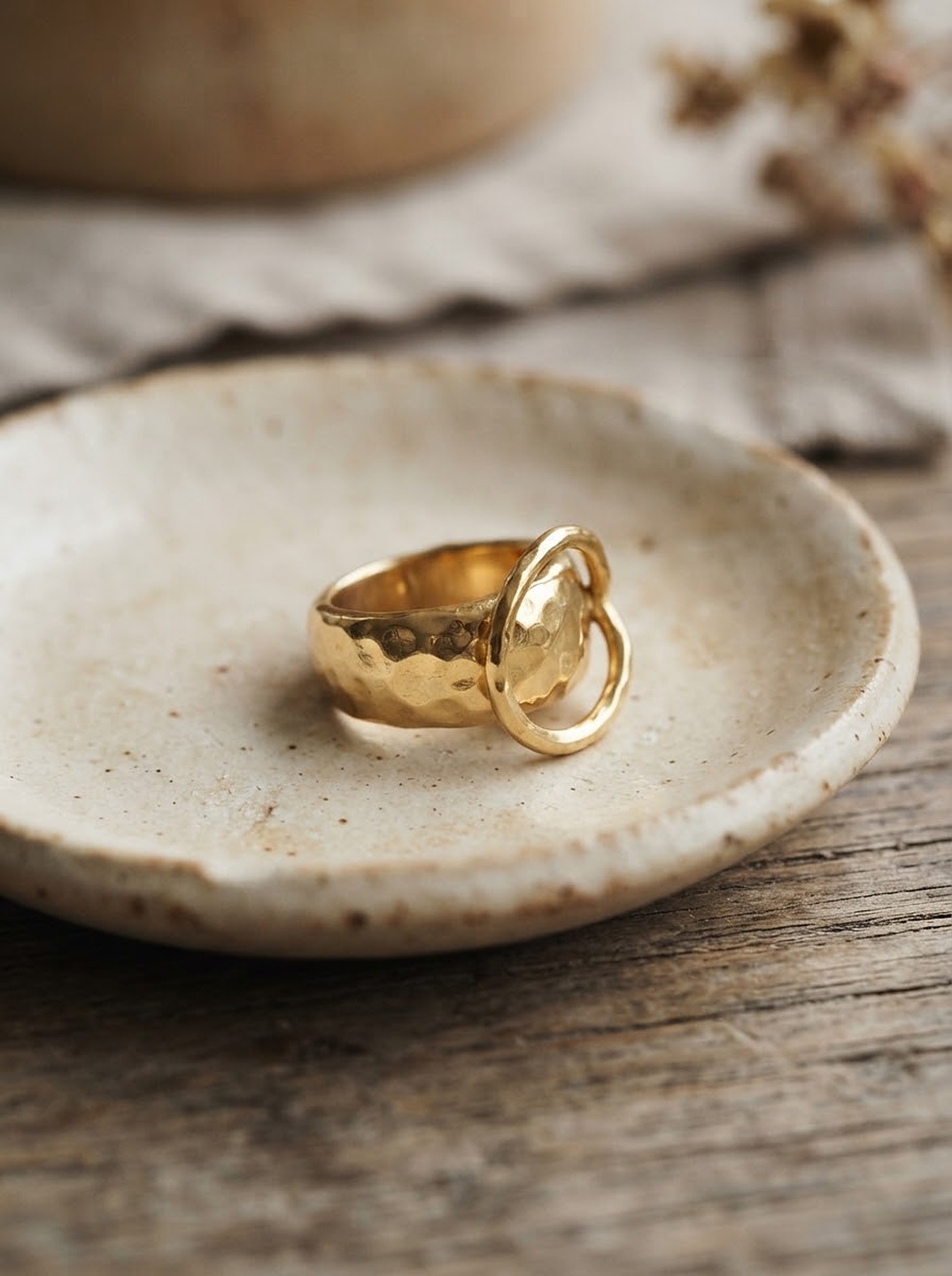 Orbit Ring